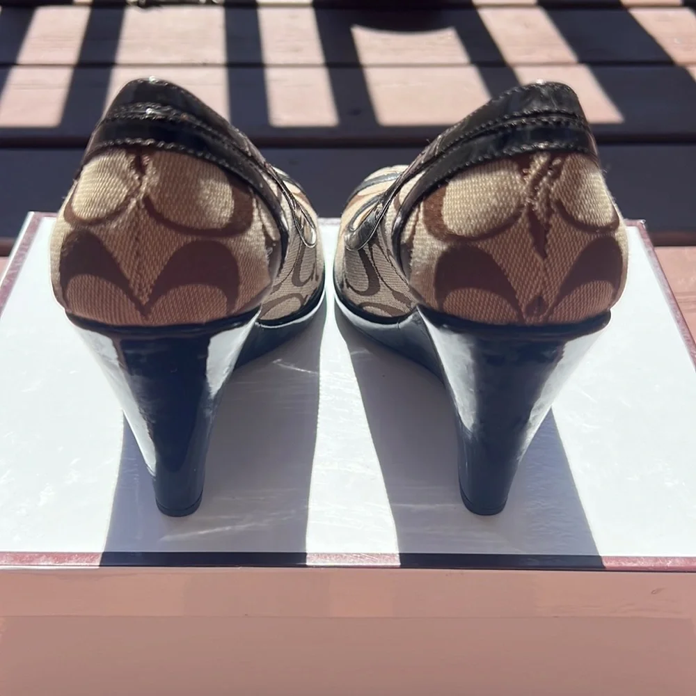 Coach Wedges - Picture 6 of 6